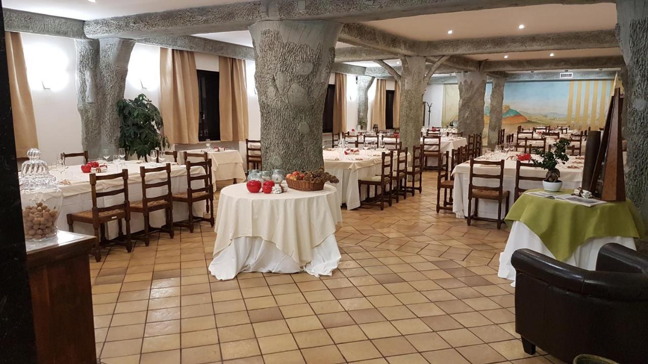 Hotel Ristorante La Campagnola Cassino Exterior foto